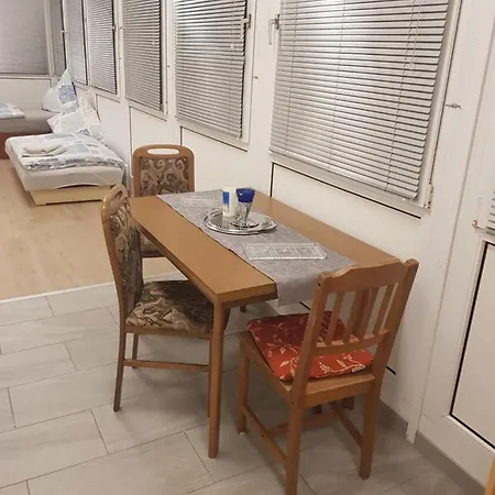 아파트 Monteur - Und Ferienwohnung Zeitz